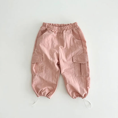 Pantalón con Bolsillos Laterales y Ajustable para Bebés: ¡Estilo y Comodidad en un Solo Diseño! Dale un Toque Único al Vestuario de tu Pequeño - Bebe a la moda 